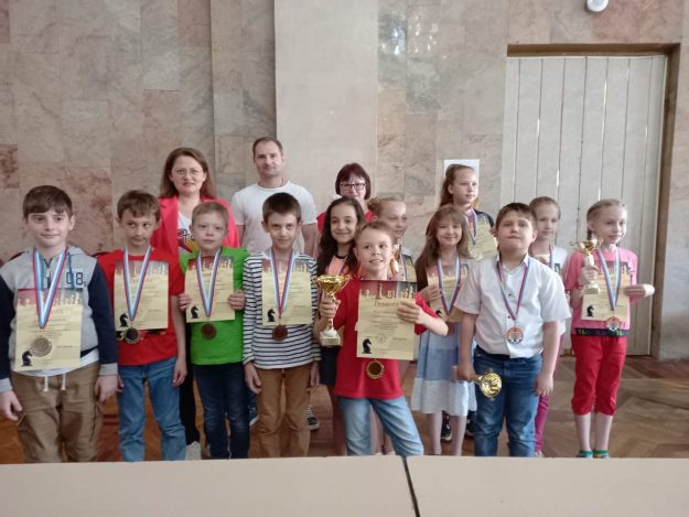 B7216AC0-5D87-4E7B-B8BB-0E02753550DA