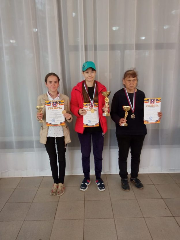 0989EE05-CD46-4DEE-8F3A-F3D58C5007AD