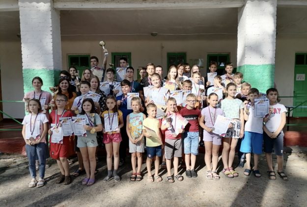 09F4EEEB-E2D8-432E-946C-46C72285ECEB